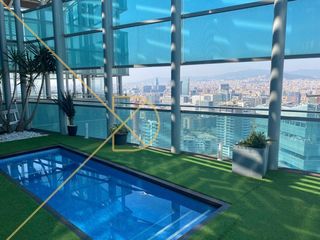 Lloguer Àtic a Diagonal Mar i el Front Marítim del Poblenou. Magnífico ático dúplex con terraza, piscina privada y vistas fro