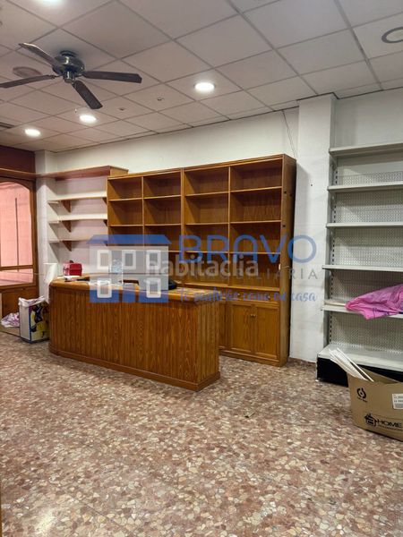 Foto 7b9b5b55-81aa-4293-acdd-81a973a3ead9. Edifici a Castuera