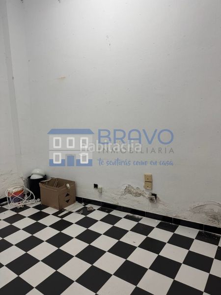 Foto f5be6e6b-cb0d-4604-a9b9-87849669de01. Edifici a Castuera