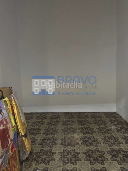 Foto eb1db29b-f847-4db8-9c1e-59982e4ac87d. Casa aparellada a Castuera