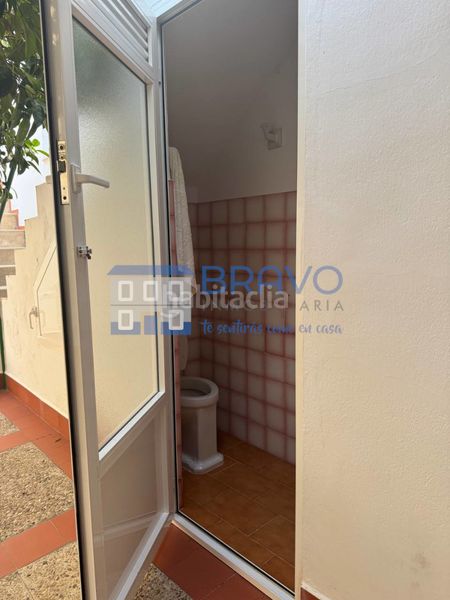 Foto 31561a6b-6f8f-4d63-a000-4a3cc059641a. Casa amb xemeneia a Don Benito