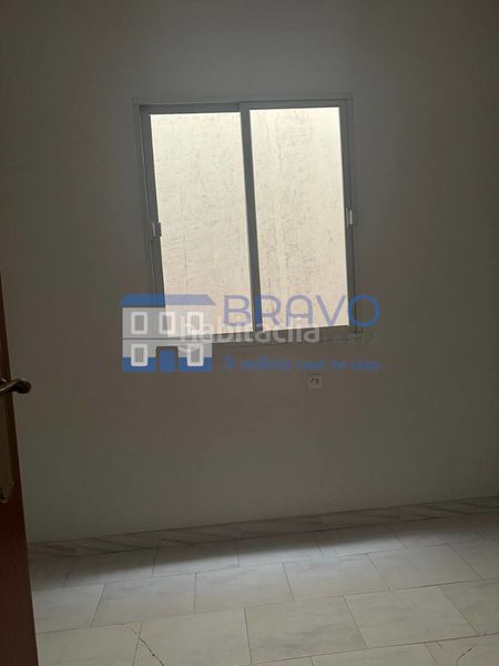 Foto 83bd9c1c-855a-43aa-9cc6-b8791e0831e1. Casa amb xemeneia a Don Benito