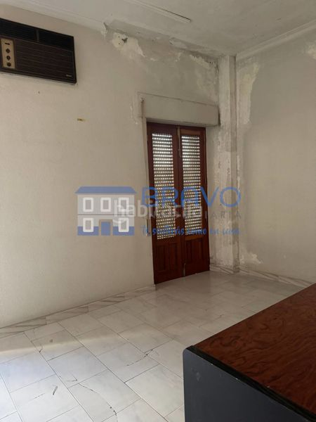 Foto f216d1e4-8758-4e30-90d9-ca97c53de098. Casa amb xemeneia a Don Benito