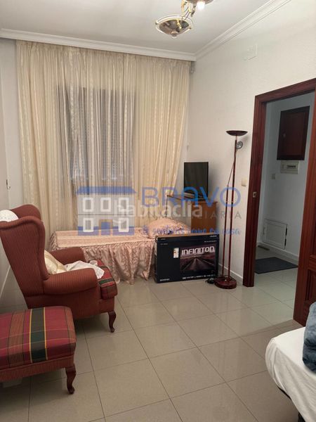 Foto fb93b782-c4b3-4acf-9ef5-0254f162f583. Casa amb xemeneia a Don Benito