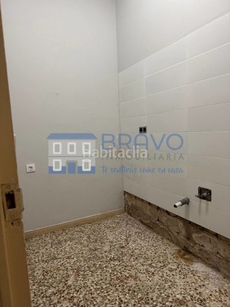 Foto 83739fce-2176-446e-bc9e-be5d1295b5ac. Casa aparellada a Don Benito