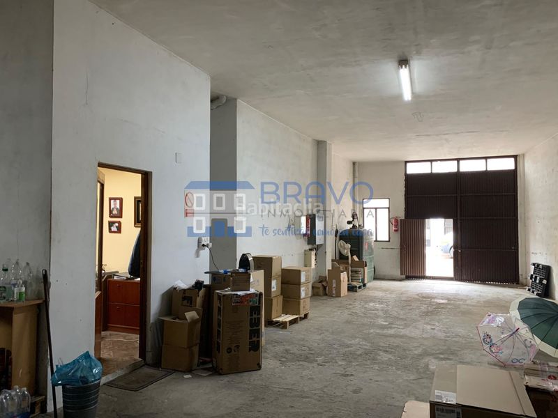 Foto ca5fe3e3-eae7-4610-a244-1942082de382. Edificio /almacén en venta en Don Benito