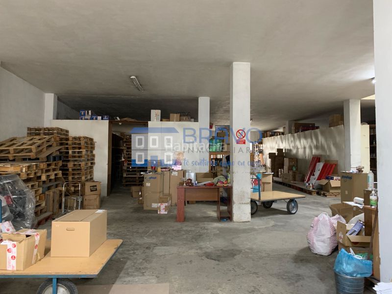 Foto eb89d8e7-c9c5-41ff-825d-61158578c6c9. Edificio /almacén en venta en Don Benito