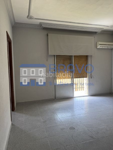 Foto b072d3f2-4536-458b-8b97-7df22fd35970. Pis a Don Benito