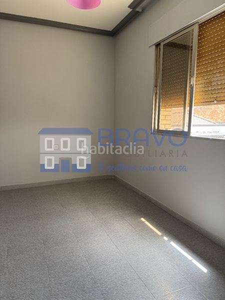 Foto f53b3dbe-d172-49f2-970d-7b1376c547fb. Pis a Don Benito