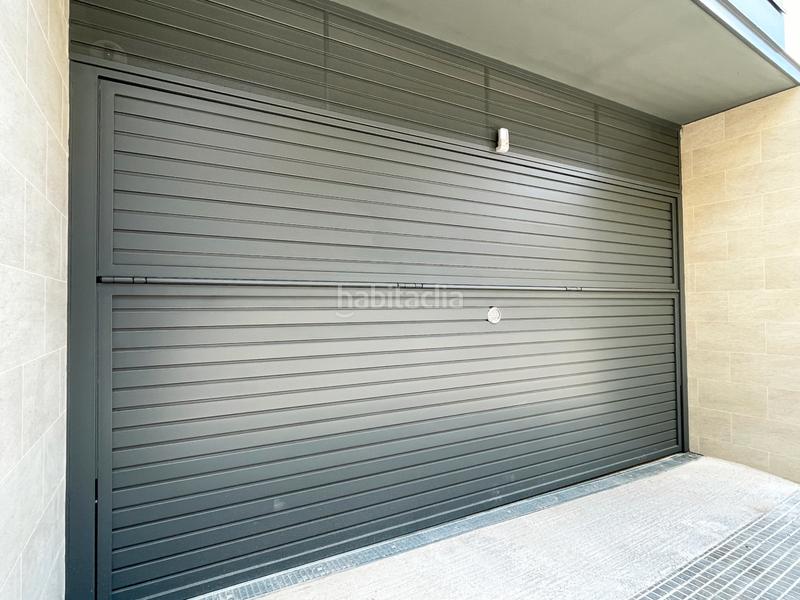 Foto 3dacf8a6-80a8-4046-a2a6-335974d4342a. Posto auto in carrer de miquel vives 54 in Plaça Catalunya - Escola Industrial Terrassa