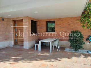 Casa a Sant Antoni de Vilamajor. Amplia casa de 4 habitaciones y gran estudio, con piscina, en sa