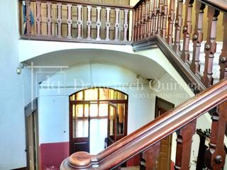 Casa a Cassà de la Selva. Casa modernista en el centro de cassà de la selva con parcela de