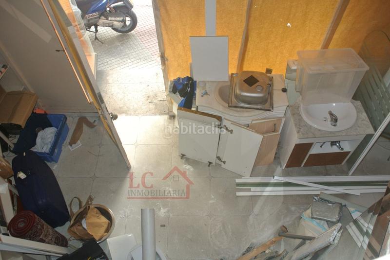 Foto 3fd4ff9b-e4de-41dd-ad2d-57b290d399e1. Alquiler local comercial en rúa comercio 16 en Agra del Orzán - Ventorrillo Coruña (A)