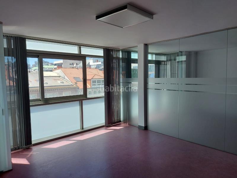Foto e467056b-71cc-4d53-be4b-720ee95de887. Miete geschäftsraum in Ensanche Coruña (A)