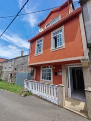 Location Maison jumelée à Igrexario 9. Casa en alquiler en laracha