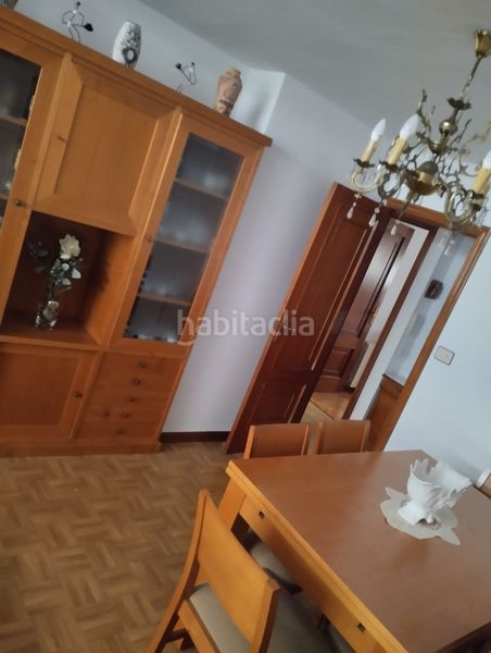 Foto 32b3effe-ce71-4283-a9e7-d8766ca88df8. Alquiler piso en rúa das petunias 7 piso para estudiantes en Coruña (A)