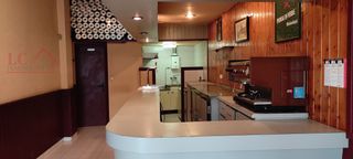 Lloguer Local Comercial a Rúa baldaio 24. Local comercial en los mallos