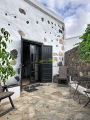 Masia a Tiagua. Finca historica en tiagua arquitectura exclusiva y confort de al