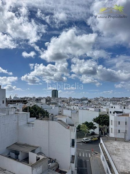 Foto f42f4602-0d7d-4408-b2de-936de5301f63. Pis amb aparcament a Centro - La Vega Alta Arrecife