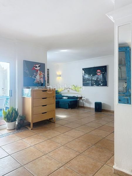 Foto 735c5b1e-2938-4d03-b28c-bc9c5e922bbb. Casa amb aparcament a Playa Honda San Bartolomé