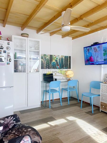 Foto d08a11a8-0365-4be6-aefc-b86672e8977c. Casa amb aparcament a Playa Honda San Bartolomé
