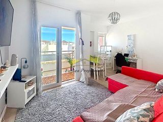 Appartamento in Centro - La Vega Alta. Luminoso piso en el centro de arrecife con vistas despejadas