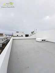 Casa a Tinajo. Gran oportunidad de inversión en la santa