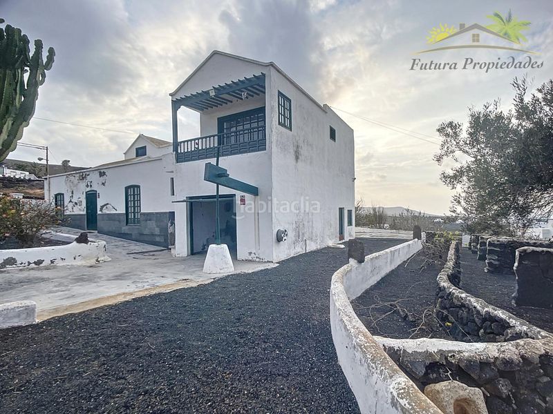 Foto 878b08cd-fe47-4483-b081-27d3889527af. Casa a Tinajo