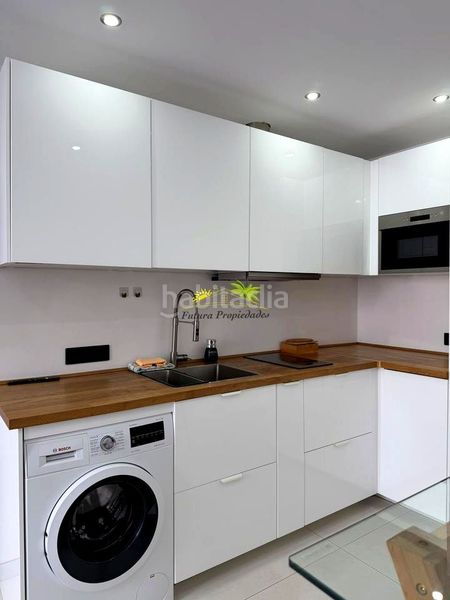 Foto a8857d95-e787-4f51-b9a2-5d23375810b5. Pis a Orzola Haría