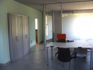 Local commercial à Aínsa - Sobrarbe. Local com. en venta en ainsasobrarbe.