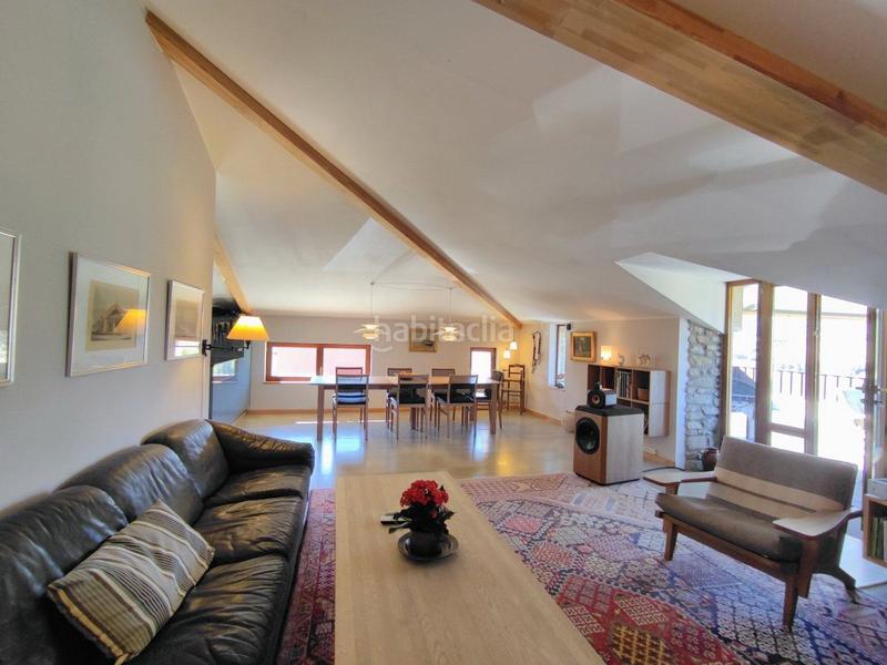 Foto 25e9d7f2-9e94-43ae-ad58-0ce1b07675c5. Casa  en venta , 8 dormitorios. en Graus