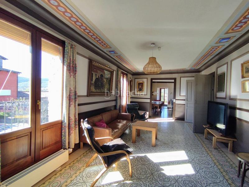 Foto e55009b4-7807-4273-9f92-0cb5b0ec0629. Casa  en venta , 8 dormitorios. en Graus