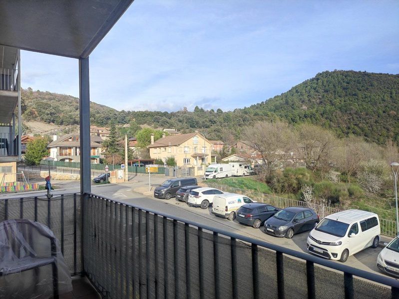 Foto 4d8e3b4e-275e-47fe-8a05-c2b33df9efc6. Pis amb calefacció aparcament a Boltaña