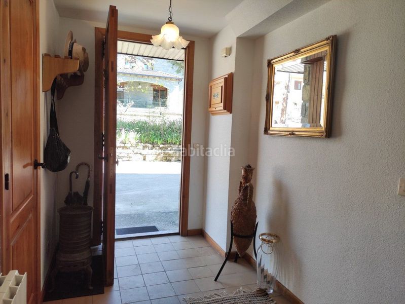 Foto a8abab8f-d001-46ca-9415-18727db578c7. Casa adossada amb calefacció aparcament a Aínsa - Sobrarbe