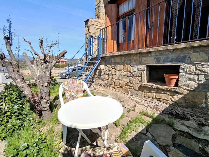 Foto bfaa7856-c43d-4661-aec2-f1105442a750. Casa adossada amb calefacció aparcament a Aínsa - Sobrarbe