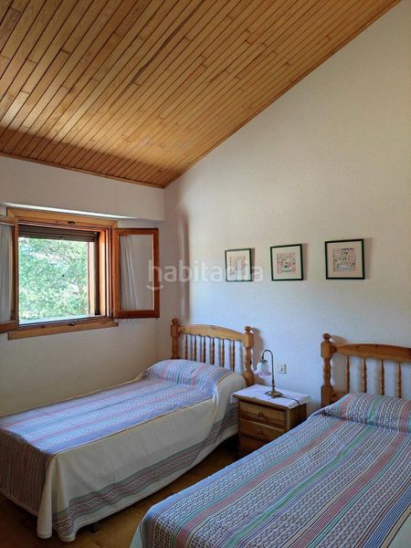 Foto c7636ab6-671d-414f-a9da-23c128eee849. Casa adossada amb calefacció aparcament a Aínsa - Sobrarbe