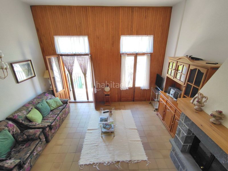 Foto fb64133a-8491-4f75-b8f6-0959e49ea080. Casa adossada amb calefacció aparcament a Aínsa - Sobrarbe