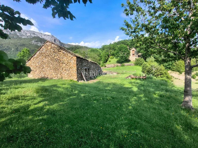 Foto 2faa4eb2-3346-43a3-98aa-e0ce410255f0. Masia a Puértolas