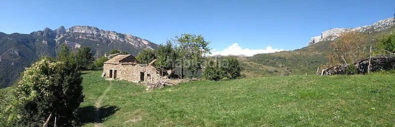 Foto a191112a-359d-4aed-955a-2ca2505ee2e9. Masia a Puértolas