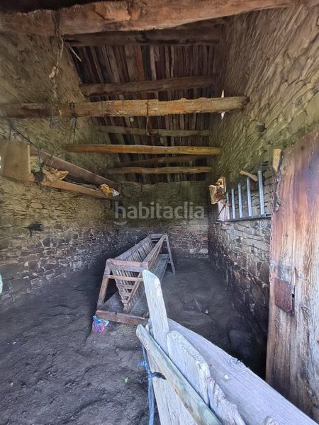 Foto bc0b1372-9b00-4bf5-8042-678d60644619. Masia a Puértolas
