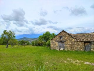 Country house  Santiago. Casa rural en venta en ainsasobrarbe.