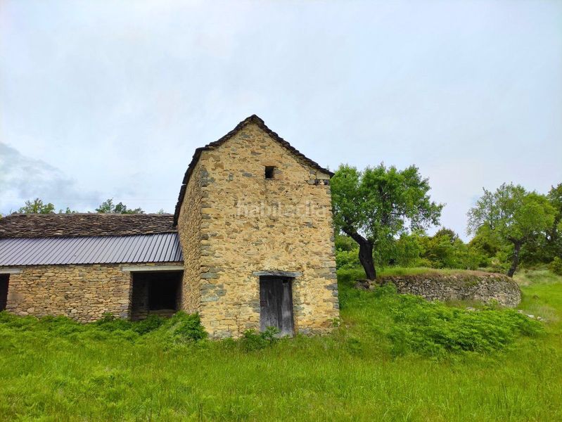Foto c5128a0b-6b26-4ac4-90b7-f7bf11359f36. Masia a Aínsa - Sobrarbe
