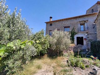 Casa  Única. Casa en venta en boltaña, 6 dormitorios.