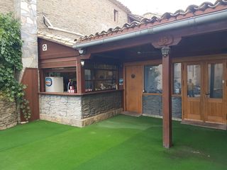 Locale commerciale  Guara. Local com. en venta en las almunias.
