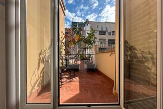 Studio à El Poble Sec - Parc de Montjuïc. Estudio con soleada terraza en sants - el poble sec, junto a la