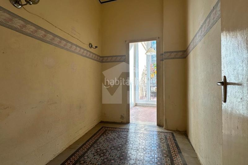 Foto 7b24531b-afc2-49f3-bc22-01642df6e474. Estudio  con soleada terraza en sants - el poble sec, junto a la calle blai. en Barcelona