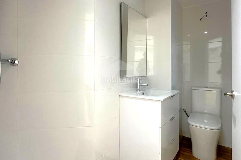 Foto 3cb16fa3-82cf-465f-a74c-d58103dba18b. Bureau avec chauffage dans Putget - Farró Barcelona