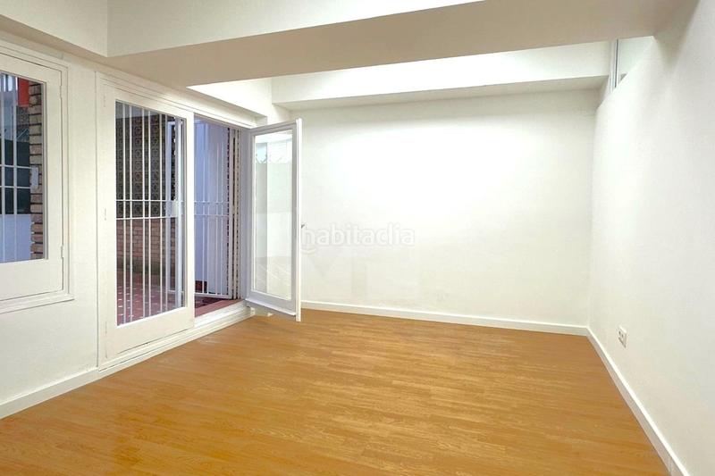 Foto 4e22ab44-494d-4ce6-8fca-9d27186555d5. Bureau avec chauffage dans Putget - Farró Barcelona