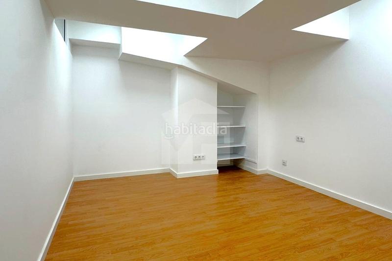 Foto dec25e62-66f0-4b27-9333-9bd56d3ec956. Bureau avec chauffage dans Putget - Farró Barcelona