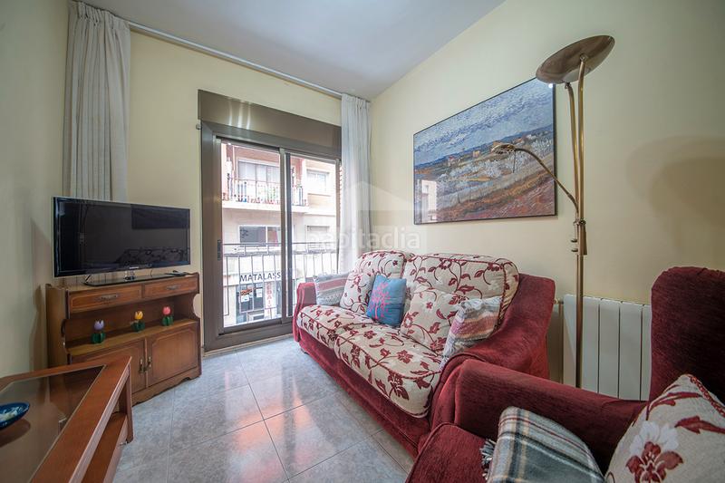 Foto 8e34170e-e968-4792-93a8-f5d46ad7b660. Pis amb calefacció a Baix Guinardó Barcelona